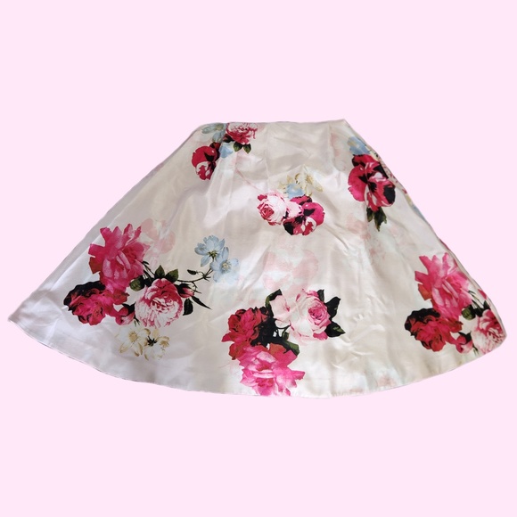 Laura Size 8 Formal Dress - Picture 2 of 5